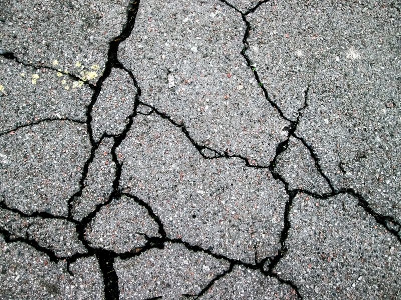Asphalt Sealing in Grand Rapids, MI