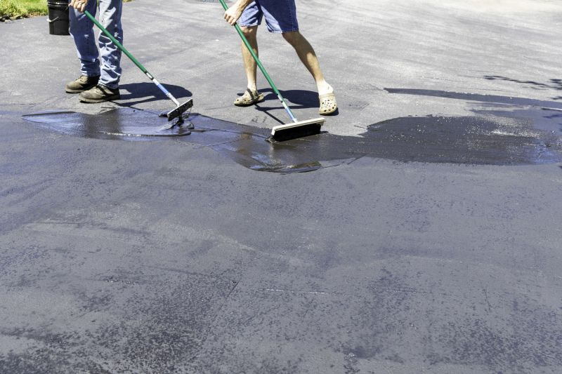 Blacktop Sealing Service
