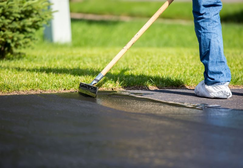 Hot Tar Driveway Sealing in San Antonio, TX