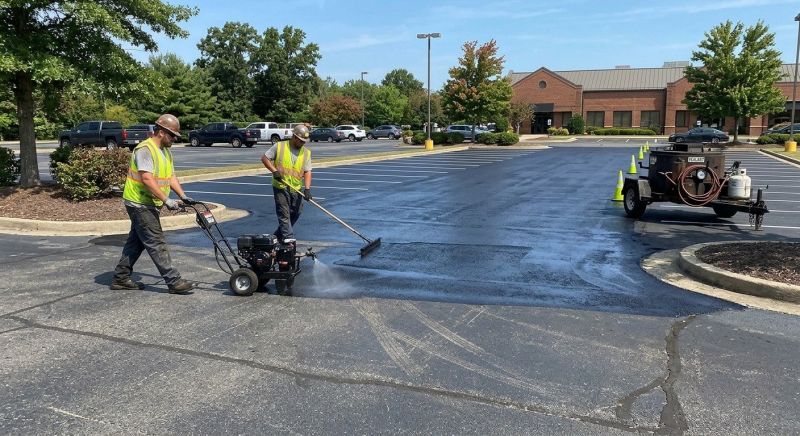 Parking Lot Sealcoating in Columbus, OH